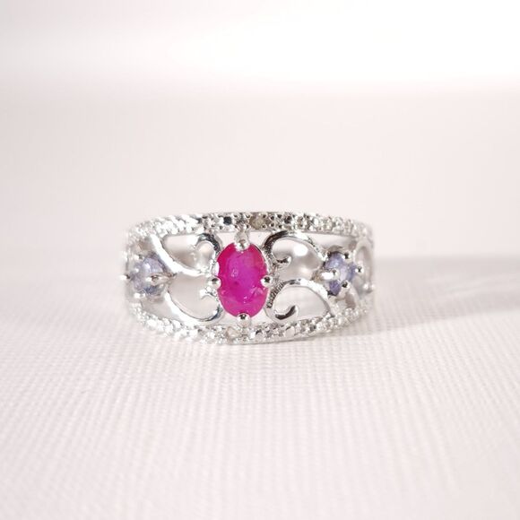 African Ruby Ring Sterling Silver Size 7 - Picture 1 of 11
